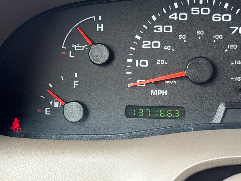 2003 Ford F-250 Lariat photo 15