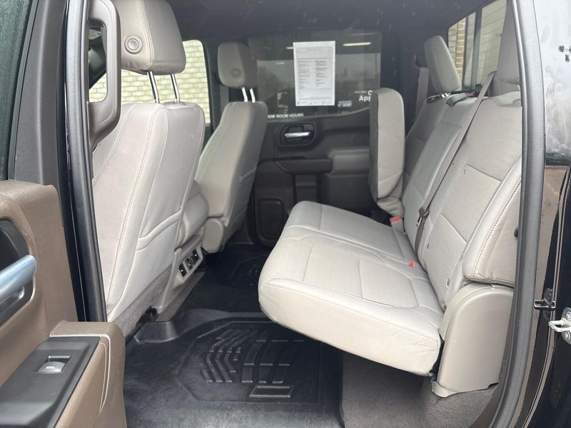 Used 2022 Chevrolet Silverado 1500 LTD LTImage 4