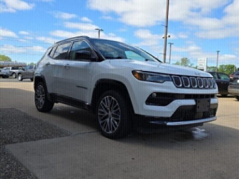 2022 Jeep Compass LimitedImage 4