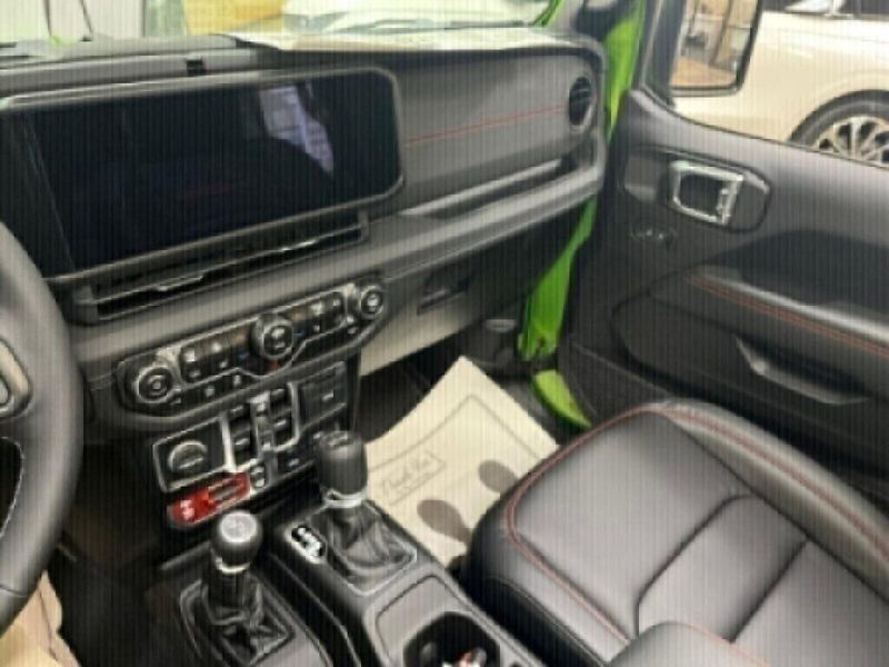 2025 Jeep Wrangler 4-door RubiconImage 15