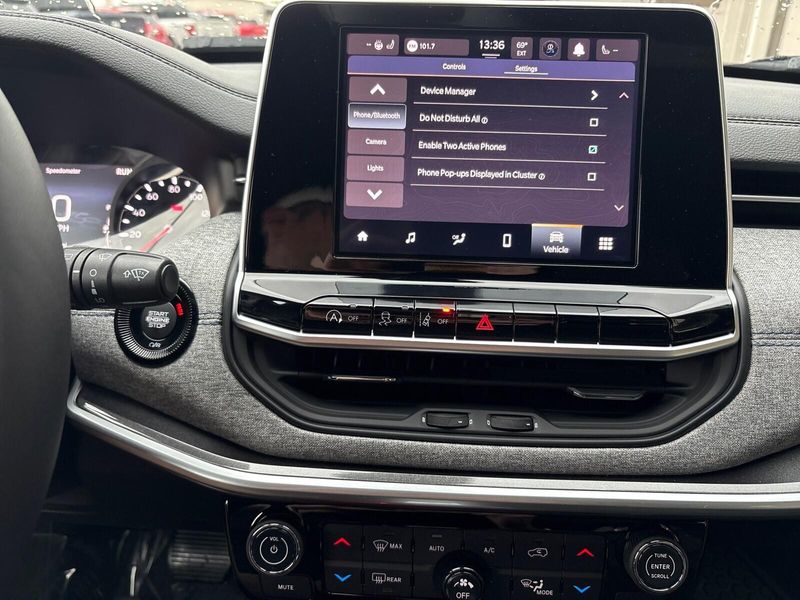 2025 Jeep Compass Latitude 4x4Image 17