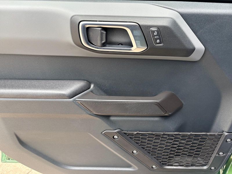 Used 2024 Ford Bronco Black DiamondImage 12