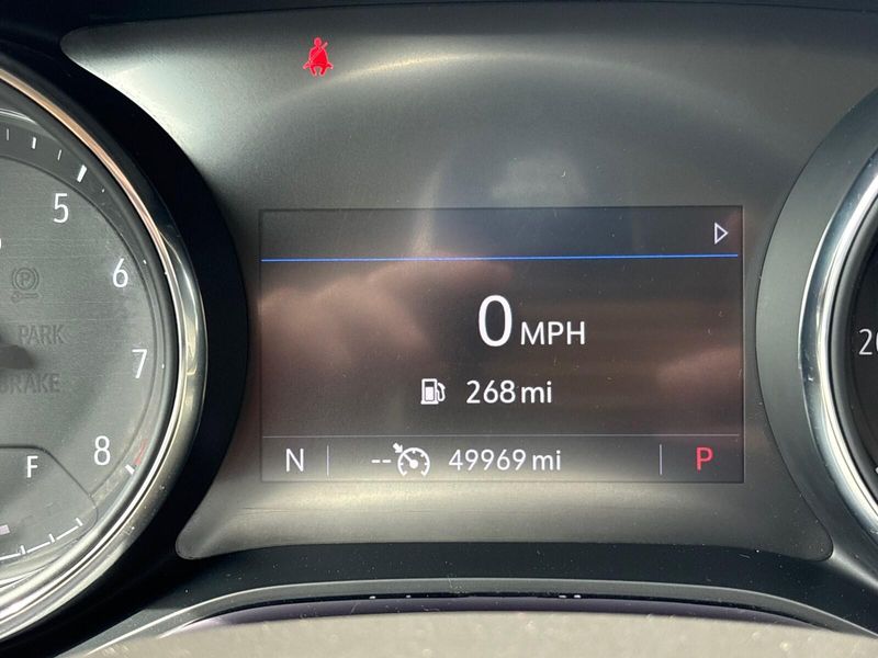 Used 2021 Buick Encore GX PreferredImage 14