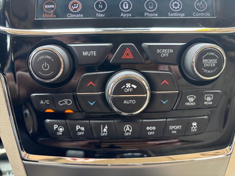 2020 Jeep Grand Cherokee LimitedImage 20