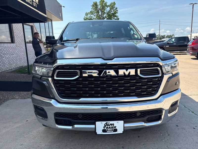 2025 RAM 1500 Big Horn Crew Cab 4x4 5