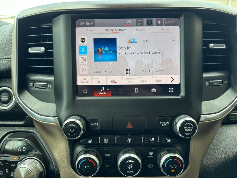 2022 RAM 1500 LaramieImage 30