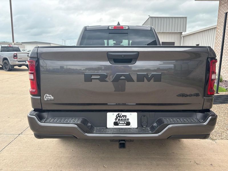 New 2026 RAM 1500 Express Crew Cab 4x4 5