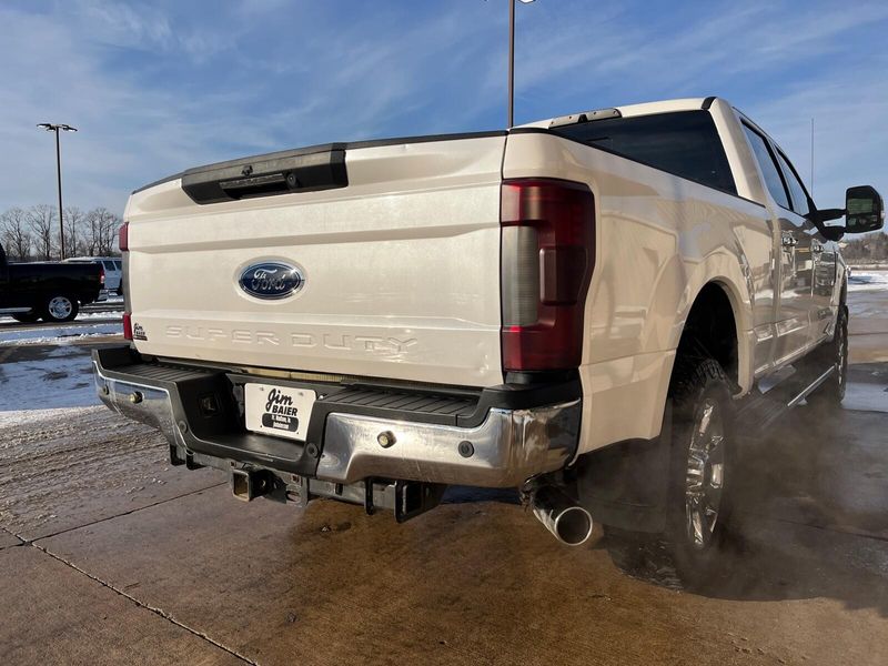 2019 Ford F-250 LariatImage 11