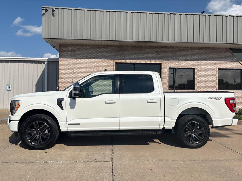 Used 2022 Ford F-150 LariatImage 2