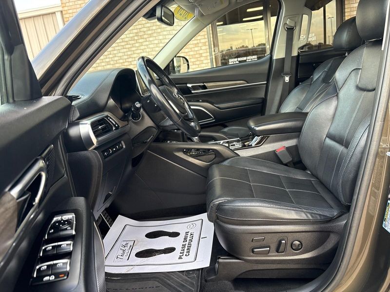 Used 2020 Kia Telluride SXImage 3