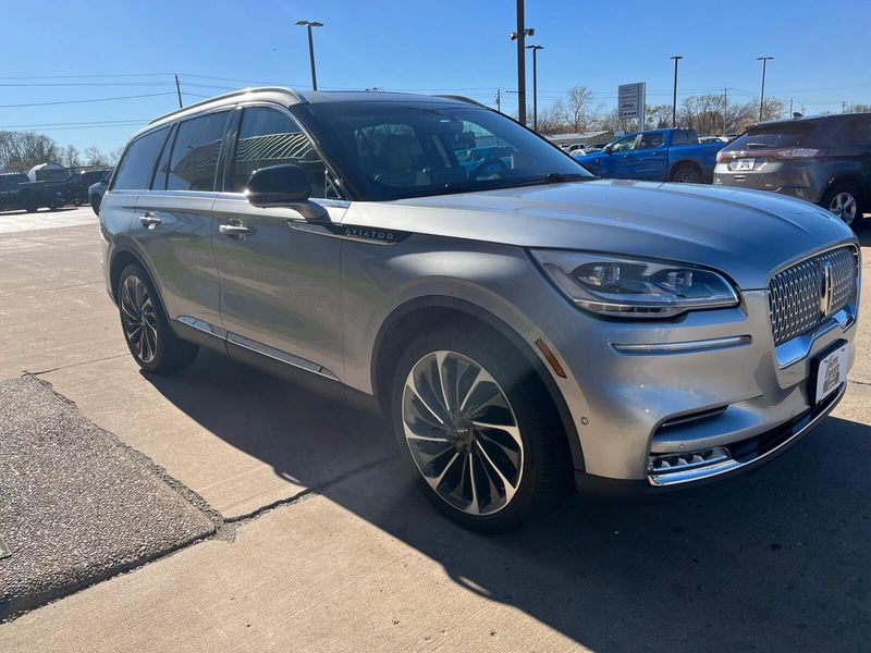 2020 Lincoln Aviator ReserveImage 9