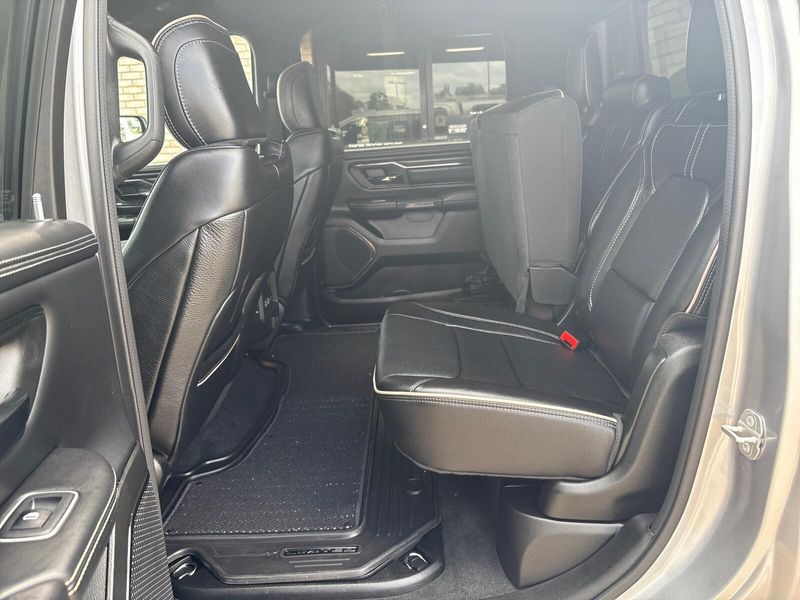 Used 2023 RAM 1500 LimitedImage 4