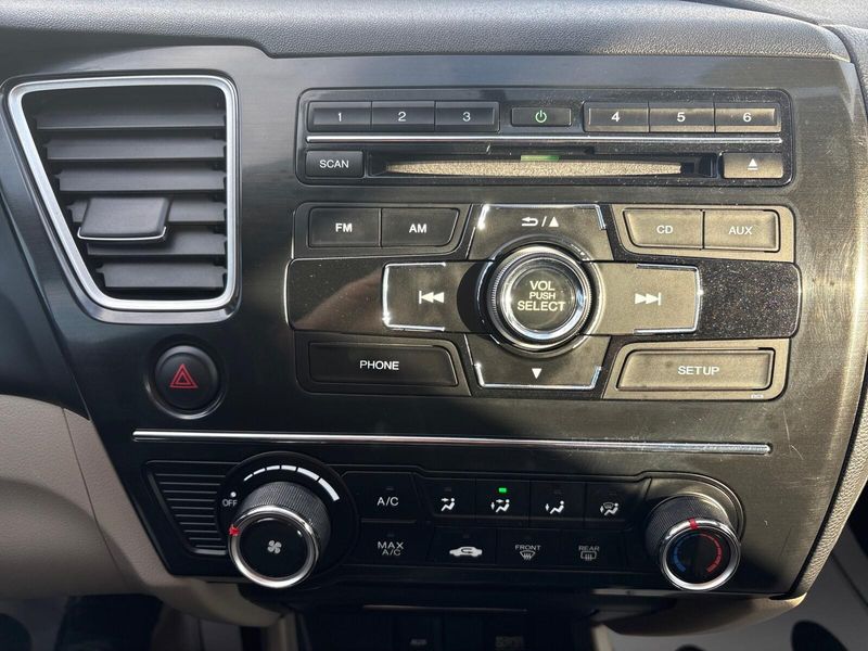 Used 2013 Honda Civic LXImage 15