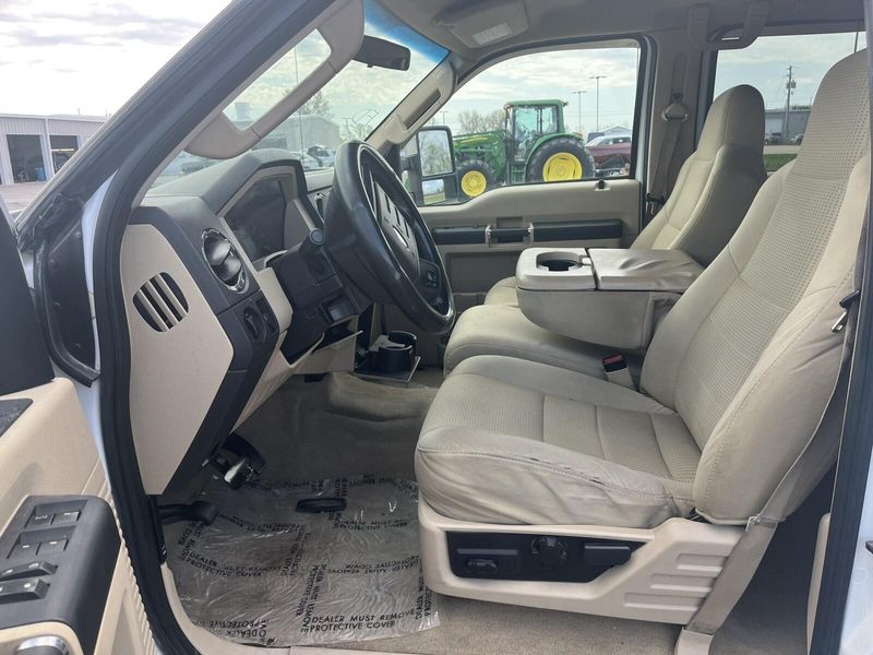 2008 Ford F-250 FX4Image 8