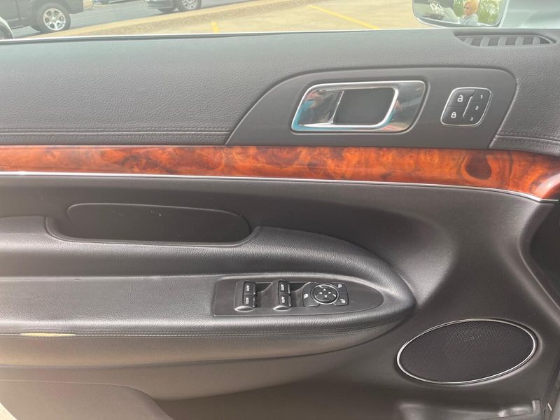 2019 Lincoln MKT ReserveImage 15