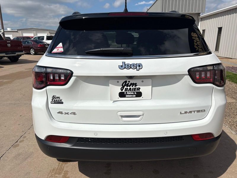 New 2026 Jeep Compass Limited 4x4Image 9