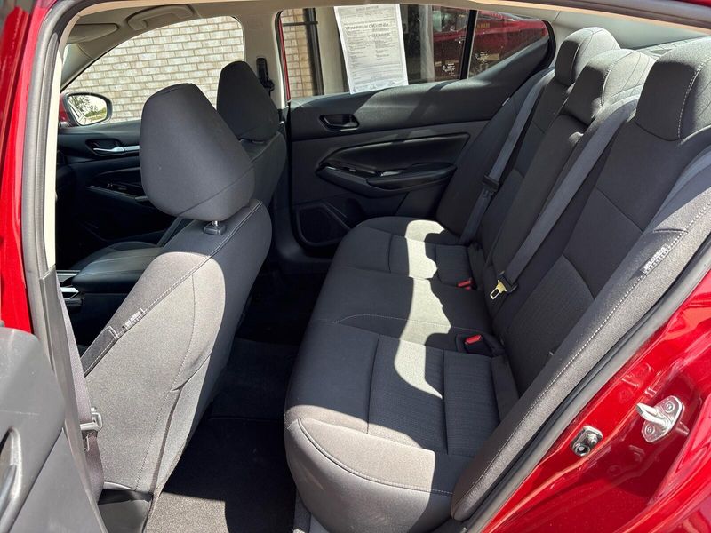 Used 2023 Nissan Altima 2.5 SVImage 4