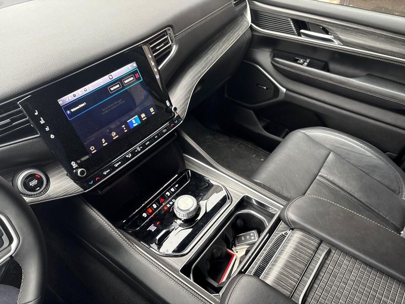 2024 Jeep Wagoneer Series IIImage 19