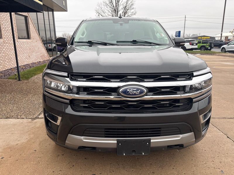 Used 2023 Ford Expedition LimitedImage 8