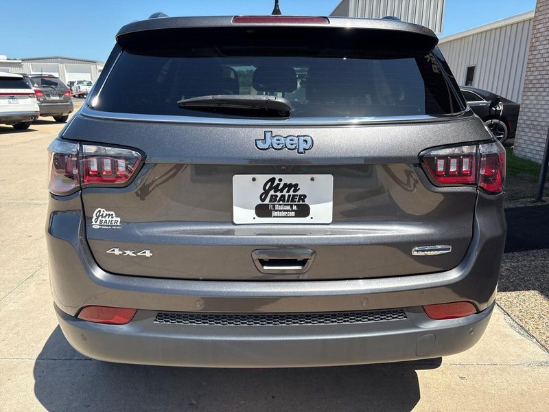 Used 2020 Jeep Compass LatitudeImage 10