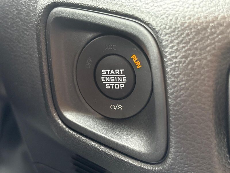 2025 Jeep Wrangler 2-door WillysImage 19