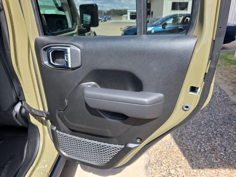 2025 Jeep Wrangler 4-door WillysImage 14