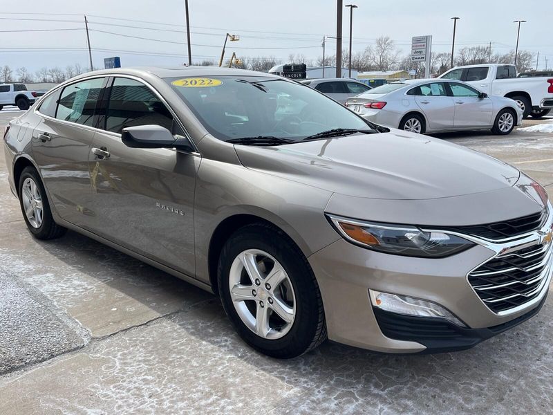 2022 Chevrolet Malibu LTImage 7