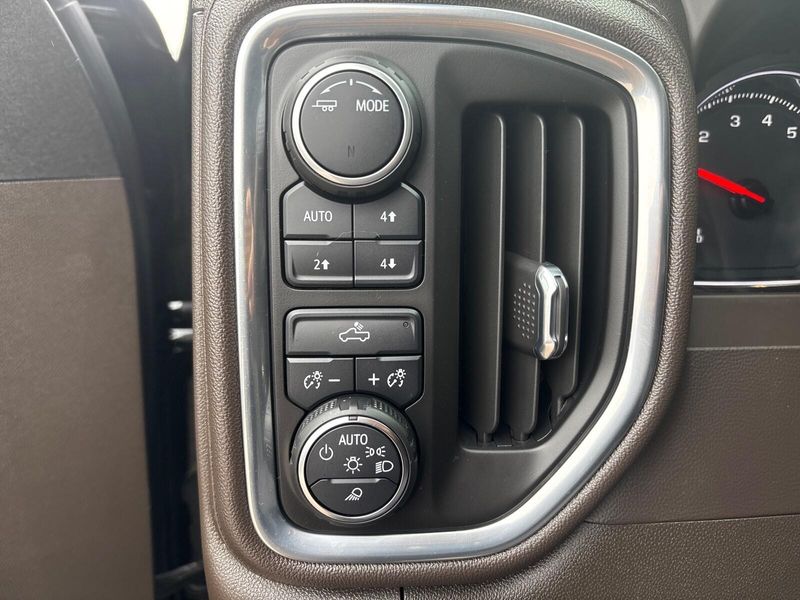 Used 2022 Chevrolet Silverado 1500 LTD LTImage 16