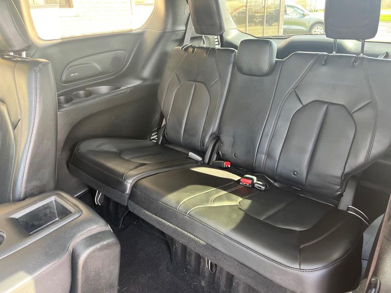 2020 Chrysler Pacifica Touring L PlusImage 5