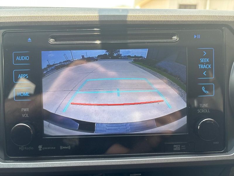 Used 2017 Toyota Tacoma TRD Off RoadImage 22