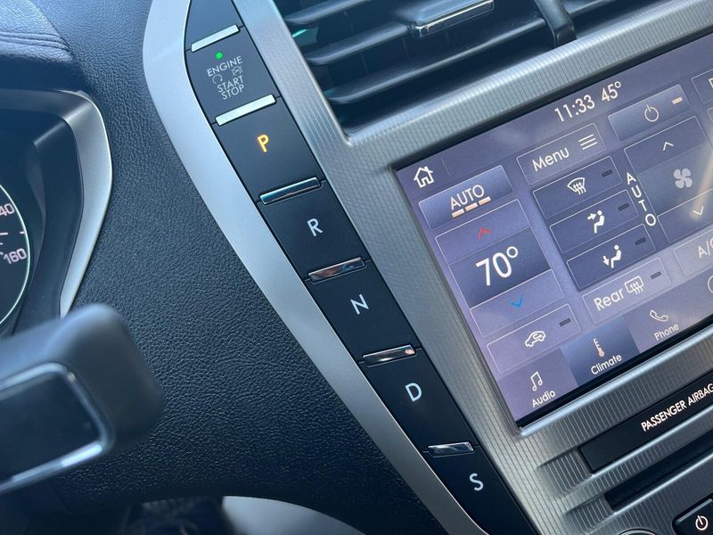 2020 Lincoln MKZ ReserveImage 19