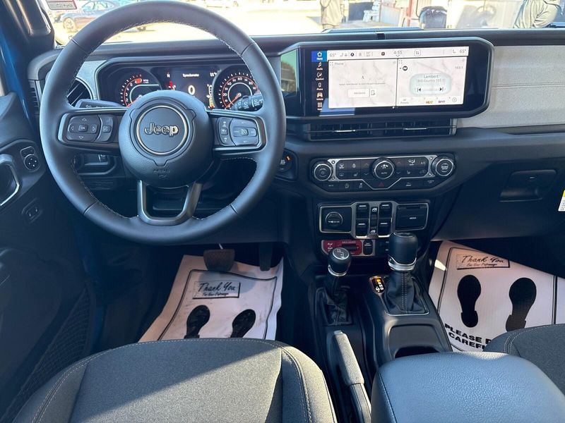 New 2026 Jeep Wrangler 4-door WillysImage 5