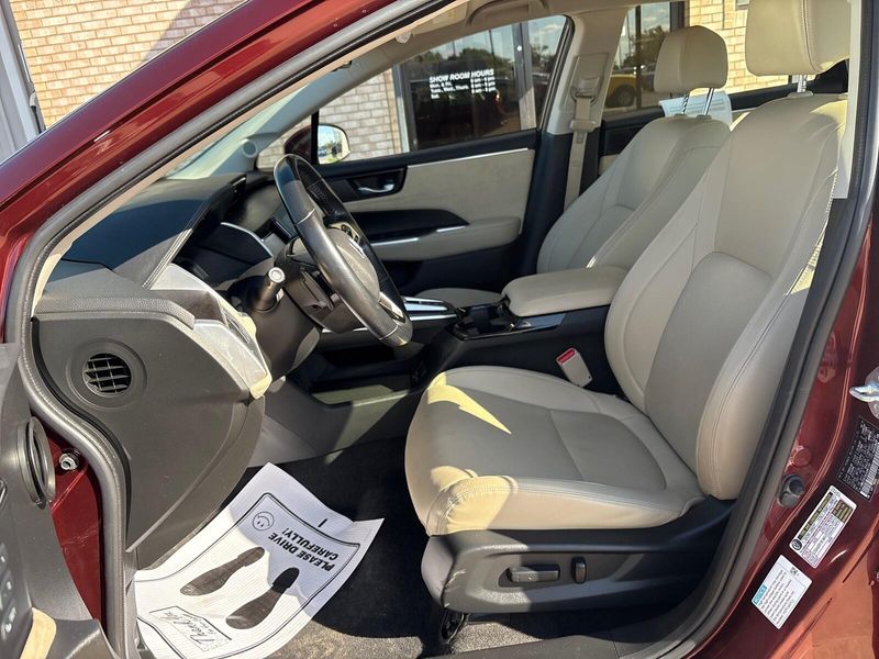 Used 2018 Honda Clarity Plug-In Hybrid TouringImage 3