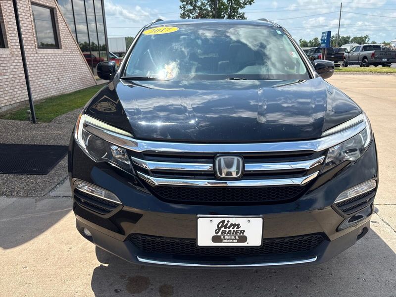 Used 2017 Honda Pilot EliteImage 9