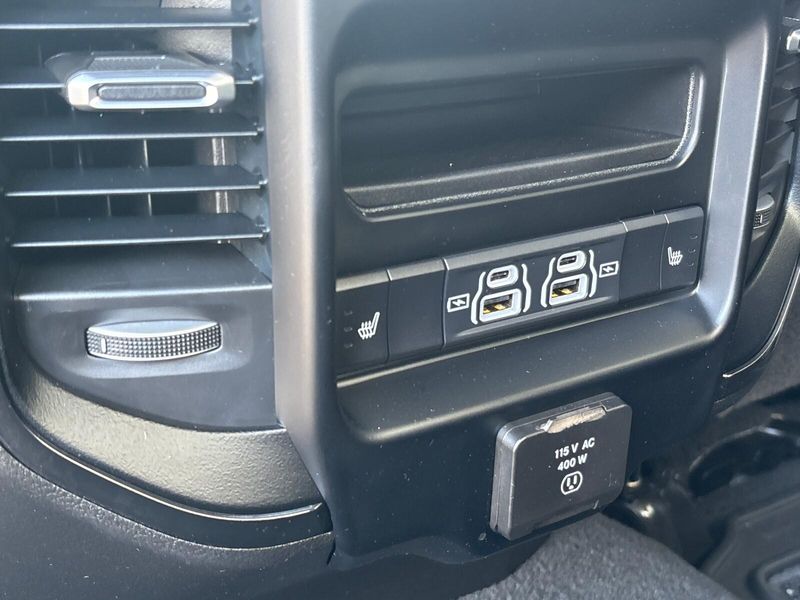 Used 2024 RAM 2500 LimitedImage 5