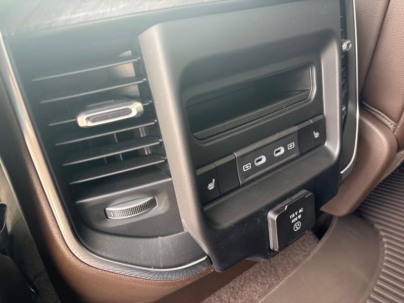 New 2026 RAM 1500 Laramie Crew Cab 4x4 5