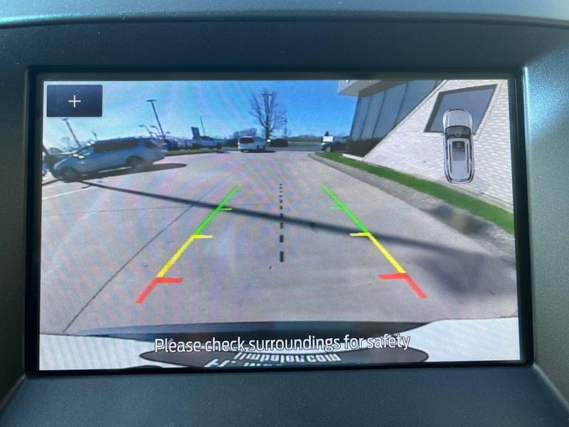 2020 Ford Edge SELImage 17