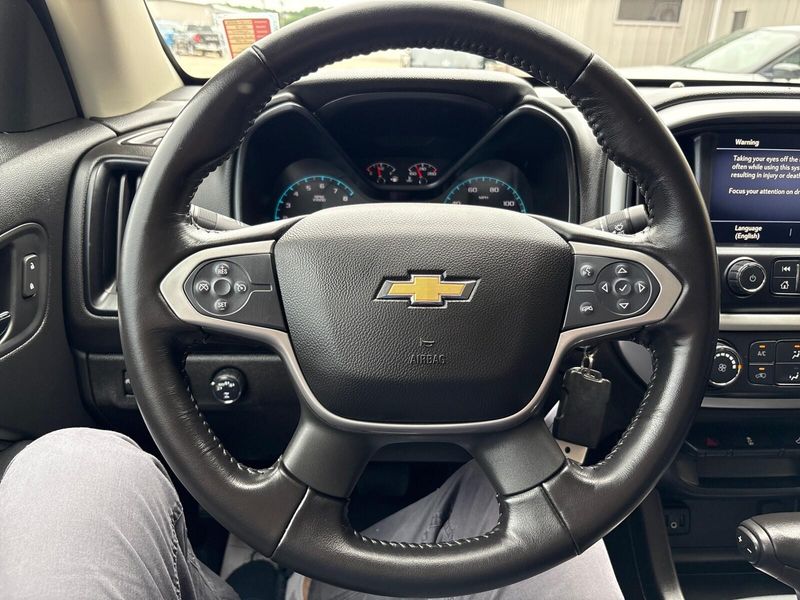 2019 Chevrolet Colorado 4WD LTImage 15