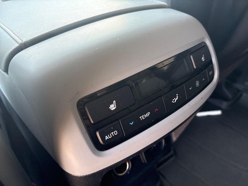 Used 2020 Hyundai Palisade SELImage 6