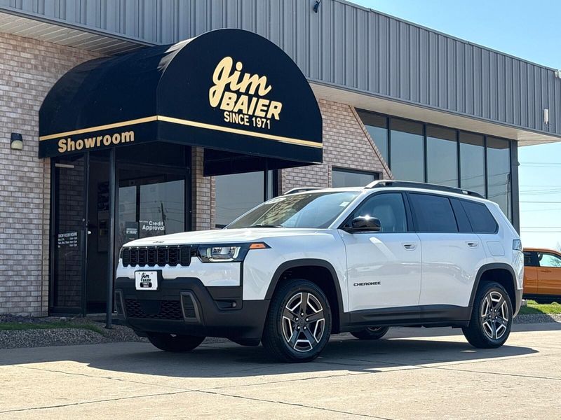New 2026 Jeep Cherokee Limited 4x4Image 2