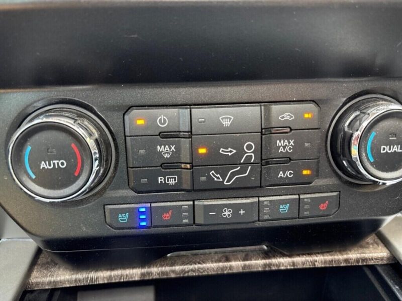 2019 Ford F-250 LariatImage 18