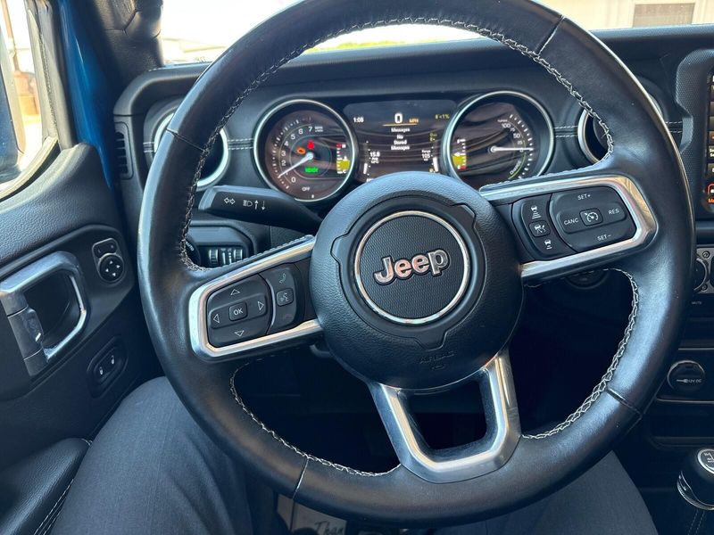 Used 2022 Jeep Wrangler 4xE Unlimited SaharaImage 14