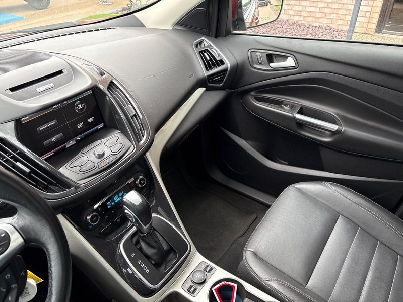 Used 2013 Ford Escape SELImage 14
