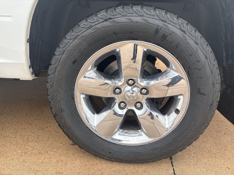 Used 2014 RAM 1500 Big HornImage 12