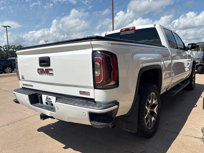 Used 2017 GMC Sierra 1500 SLTImage 9