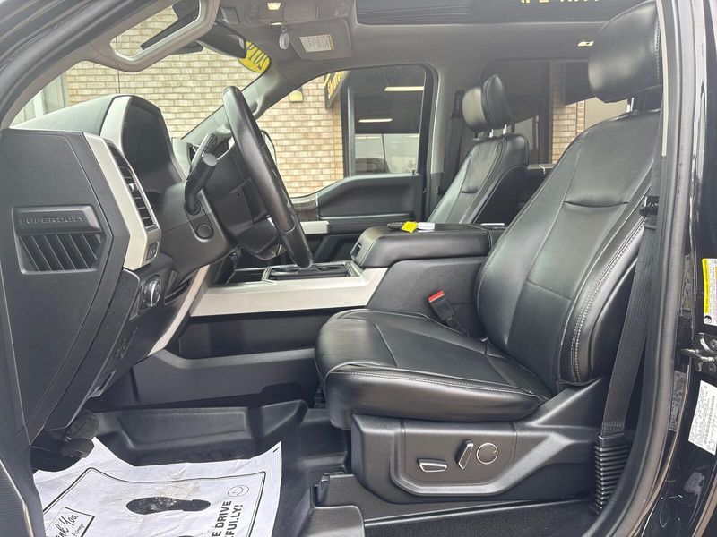 2019 Ford F-250 LariatImage 3