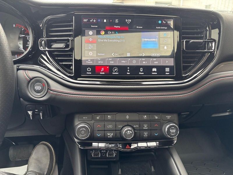 New 2026 Dodge Durango Gt Plus Awd Hemi V8Image 18