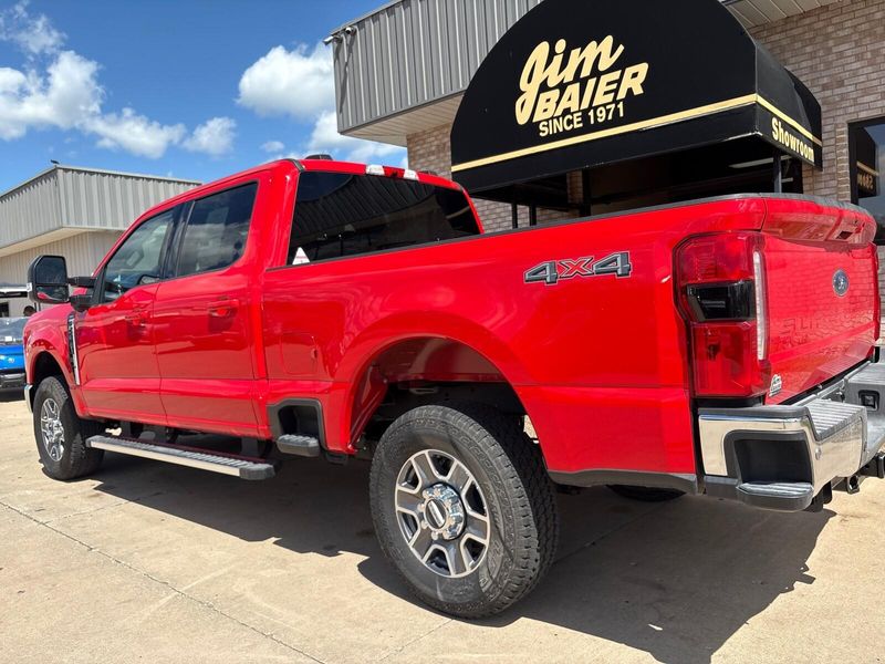 Used 2025 Ford F-250 LariatImage 12