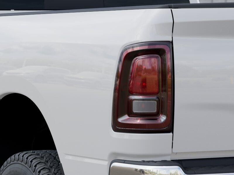 New 2027 RAM 2500 Tradesman Crew Cab 4x4 8