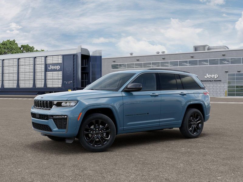 New 2026 Jeep Grand Cherokee Limited Reserve 4x4Image 1